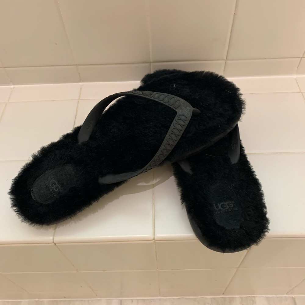 Ugg Flip Flops
